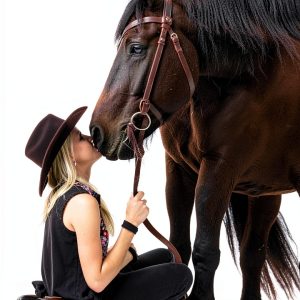 Horse Riding Guide for Beginners: English Edition-0